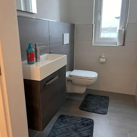 Apartment Tolle In Wallersdorf- Haidlfing