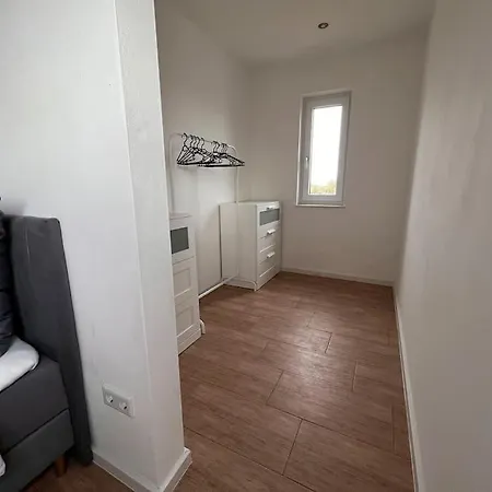 Tolle In Wallersdorf- Haidlfing Apartment